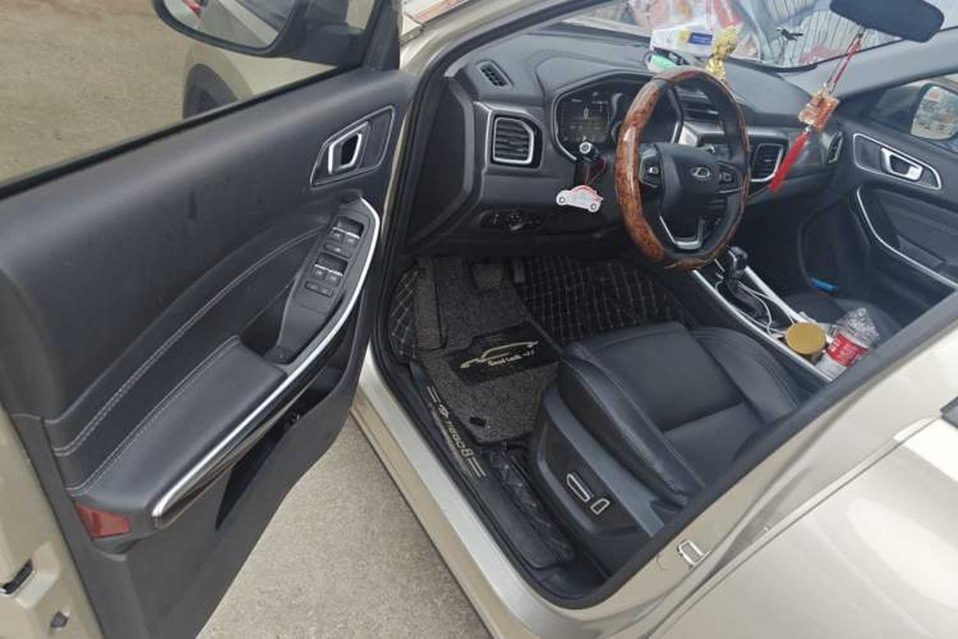 Used Chery Tiggo 8 2018 1.5 TCI Automatic Luxury 7-Seater Driver Seat