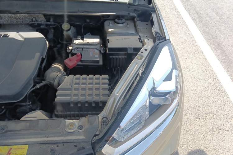 Used Chery Tiggo 8 2018 1.5 TCI Automatic Prestige 5-Seater Engine Bay Left