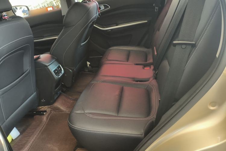 Used Chery Tiggo 8 2018 1.5 TCI Automatic Luxury Model 5 Seats Left Rear Seat