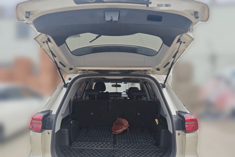 Used Chery Tiggo 8 2018 1.5 TCI Automatic Luxury 7-Seater Trunk
