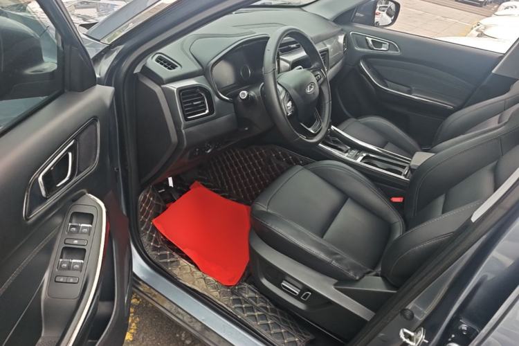 Used Chery Tiggo 8 2018 1.5 TCI Automatic Prestige 7-Seater Driver Seat