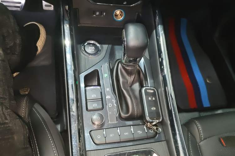Used Chery Tiggo 8 2018 1.5 TCI Automatic Flagship Model 5-Seater Gear Lever