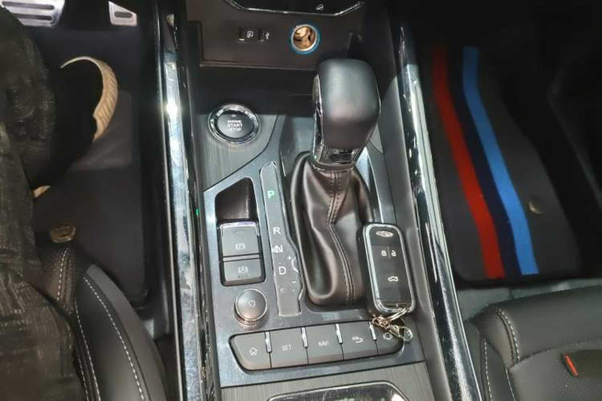 Used Chery Tiggo 8 2018 1.5 TCI Automatic Flagship Model 5-Seater Gear Lever