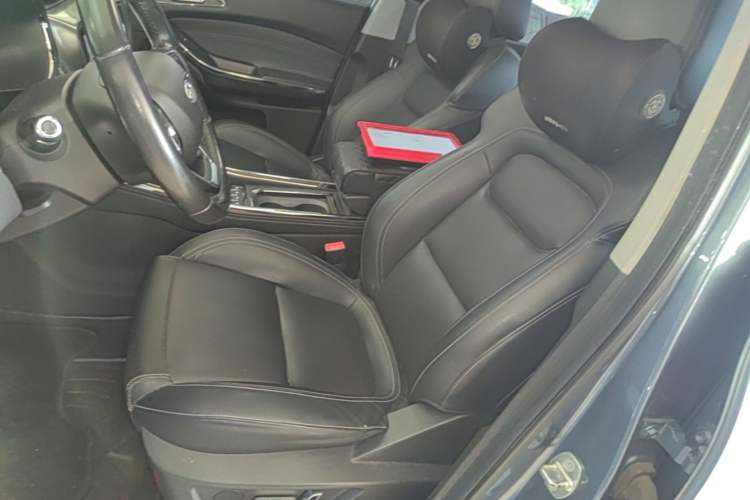 Used Chery Tiggo 8 2018 1.5 TCI Automatic Prestige 7-Seater Left Front Seat