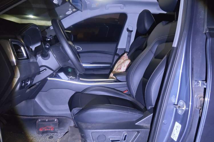 Used Chery Tiggo 8 2018 1.5 TCI Manual Luxury 7-Seater Left Front Seat