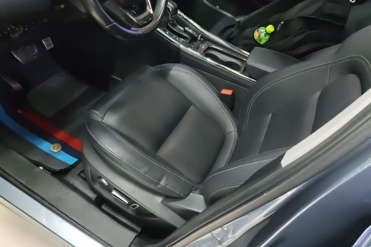 Used Chery Tiggo 8 2018 1.5 TCI Automatic Flagship Model 5-Seater Left Front Seat