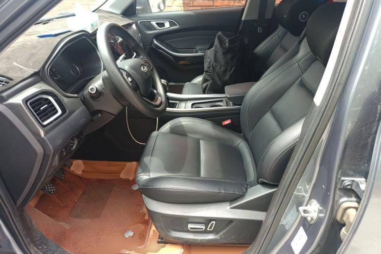 Used Chery Tiggo 8 2018 1.5 TCI Manual Luxury 7-Seater Left Front Seat