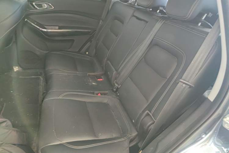 Used Chery Tiggo 8 2018 1.5 TCI Automatic Prestige 7-Seater Left Rear Seat