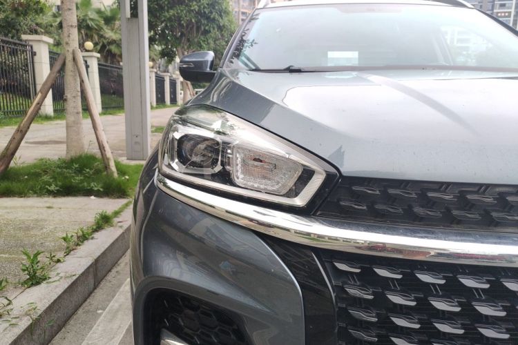 Used Chery Tiggo 8 2018 1.5 TCI Automatic Luxury 7-Seater Right Front Headlight