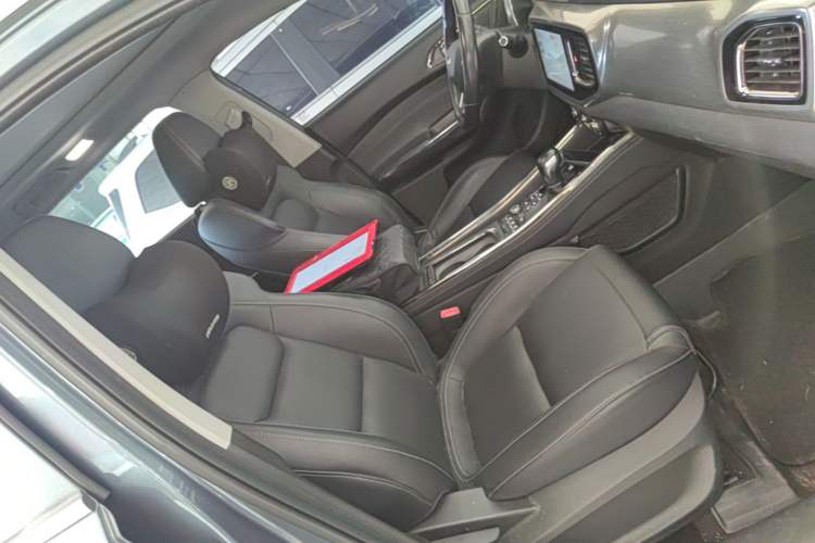 Used Chery Tiggo 8 2018 1.5 TCI Automatic Prestige 7-Seater Right Front Seat
