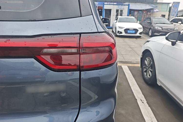 Used Chery Tiggo 8 2018 1.5 TCI Automatic Prestige 7-Seater Right Rear Taillight