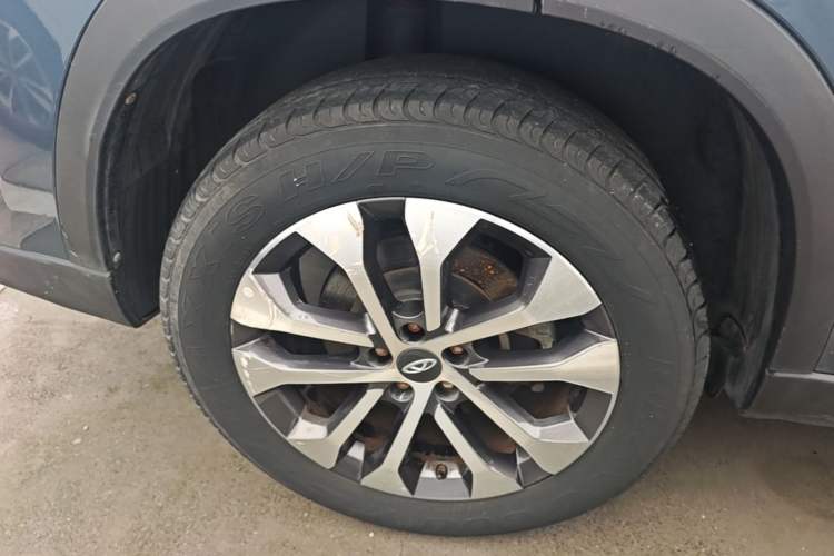 Used Chery Tiggo 8 2018 1.5 TCI Automatic Prestige 7-Seater Right Rear Wheel Hub