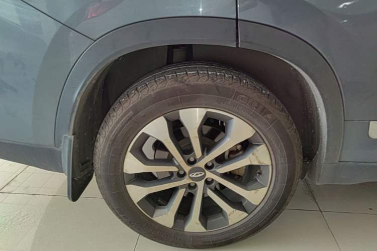 Used Chery Tiggo 8 2018 1.5 TCI Automatic Prestige 7-Seater Right Rear Wheel Hub