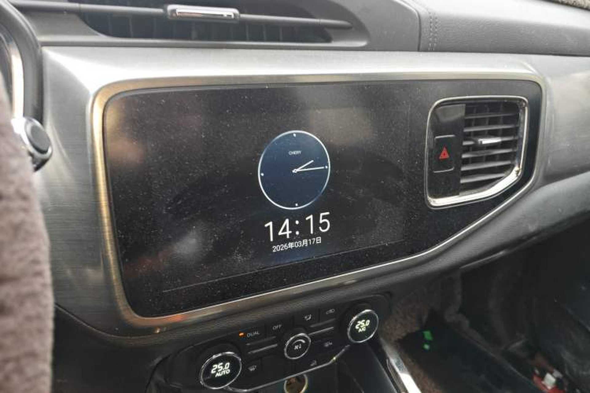 Used Chery Tiggo 8 2018 1.5 TCI Manual Luxury 5-Seater Audio And AC Panel
