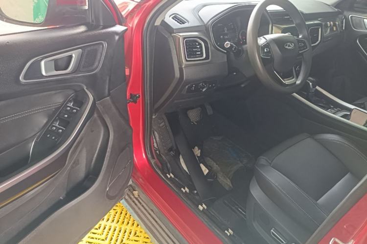 Used Chery Tiggo 8 2018 1.5 TCI Automatic Luxury 7-Seater Driver Seat