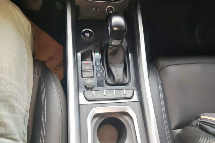 Used Chery Tiggo 8 2018 1.5 TCI Automatic Luxury Model 5 Seats Gear Lever