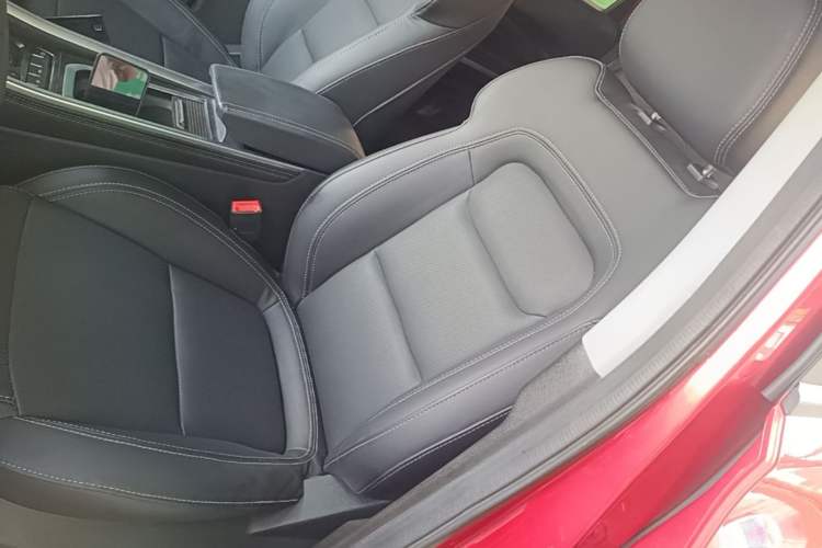 Used Chery Tiggo 8 2018 1.5 TCI Automatic Luxury 7-Seater Left Front Seat