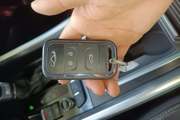Used Chery Tiggo 8 2018 1.5 TCI Automatic Luxury 7-Seater Vehicle Key