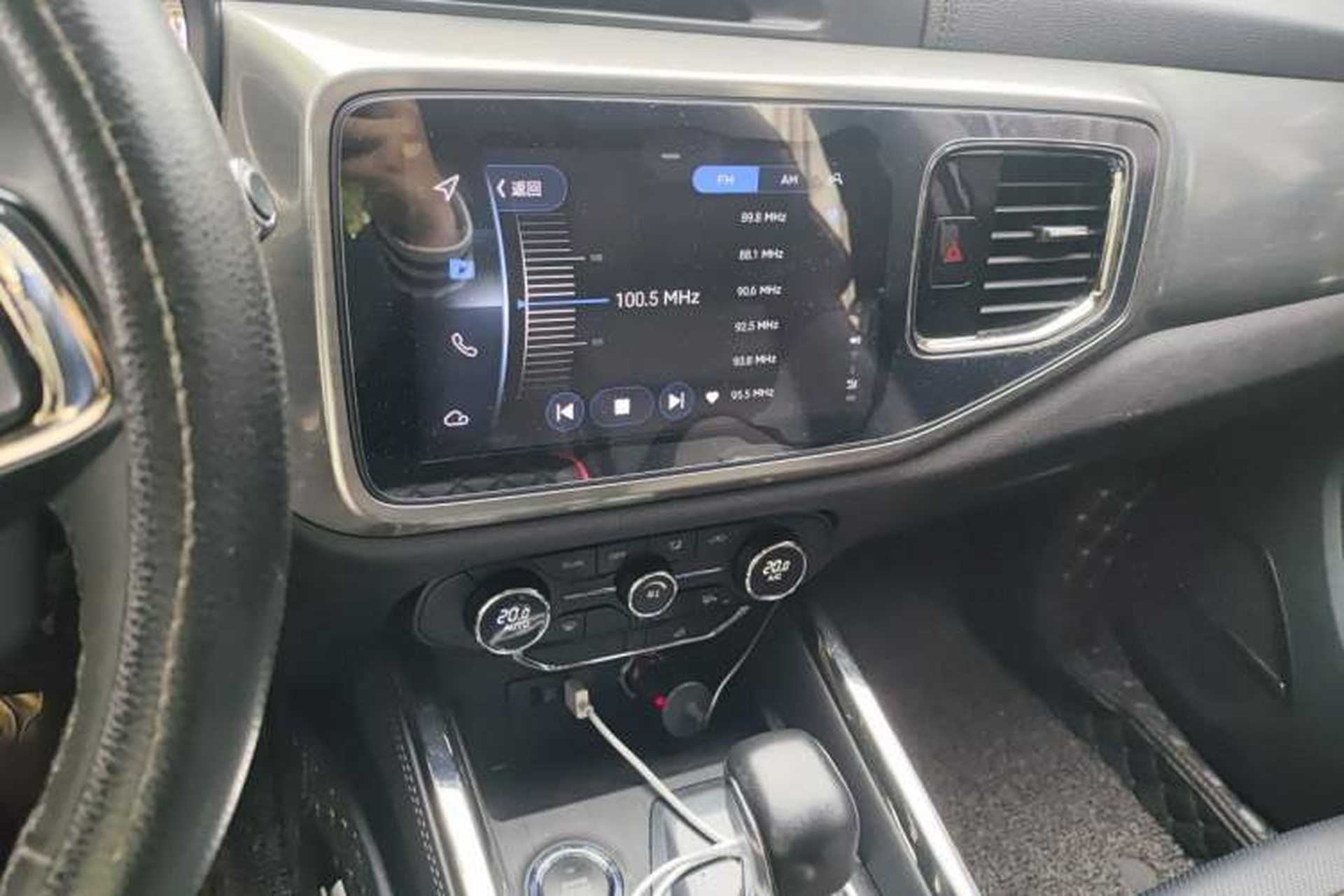 Used Chery Tiggo 8 2018 1.5 TCI Automatic Prestige 7-Seater Audio And AC Panel