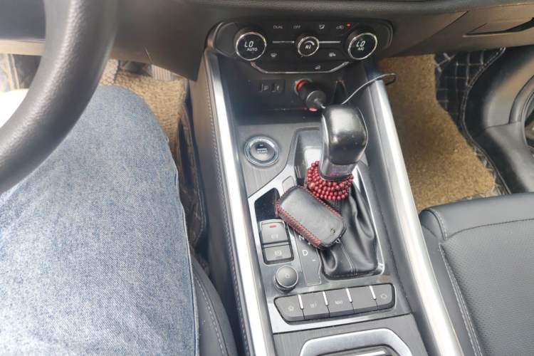 Used Chery Tiggo 8 2018 1.5 TCI Automatic Luxury Model 5 Seats Gear Lever