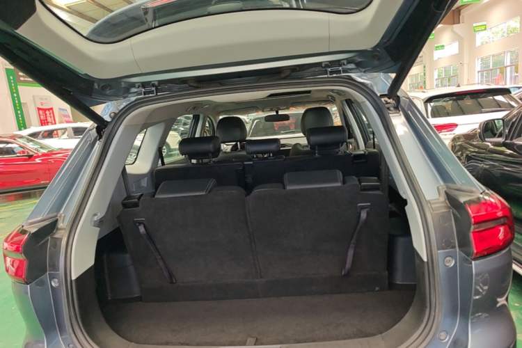 Used Chery Tiggo 8 2018 1.5 TCI Automatic Prestige 7-Seater Trunk