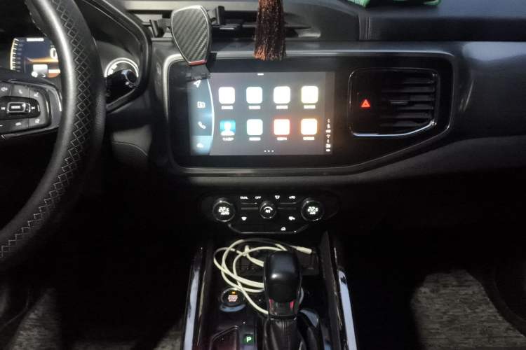 Used Chery Tiggo 8 2018 1.5 TCI Automatic Prestige 7-Seater Audio And AC Panel