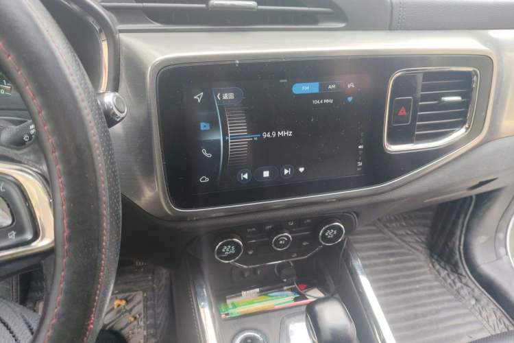 Used Chery Tiggo 8 2018 1.5 TCI Automatic Prestige 7-Seater Audio And AC Panel