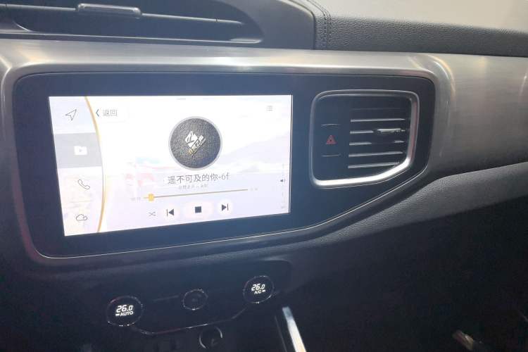 Used Chery Tiggo 8 2018 1.5 TCI Automatic Luxury 7-Seater Audio And AC Panel