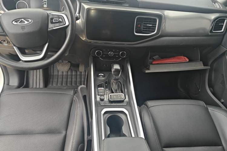 Used Chery Tiggo 8 2018 1.5 TCI Automatic Luxury Model 5 Seats Audio And AC Panel