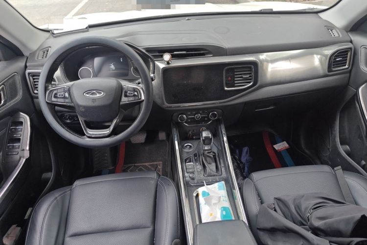 Used Chery Tiggo 8 2018 1.5 TCI Automatic Prestige 7-Seater Center Console