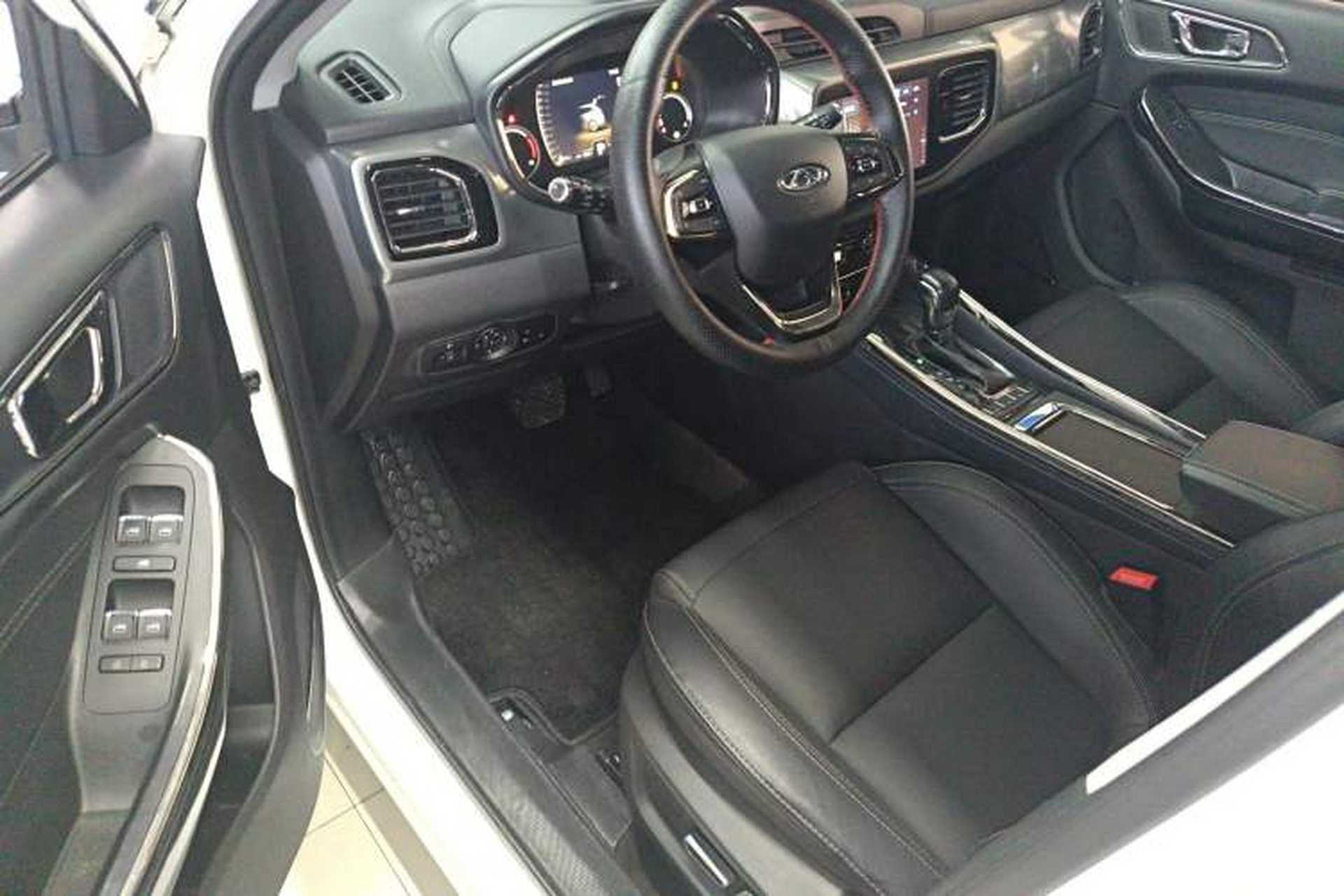 Used Chery Tiggo 8 2018 1.5 TCI Automatic Prestige 7-Seater Driver Seat