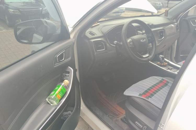 Used Chery Tiggo 8 2018 1.5 TCI Automatic Prestige 5-Seater Driver Seat