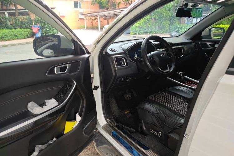 Used Chery Tiggo 8 2018 1.5 TCI Automatic Luxury 7-Seater Driver Seat