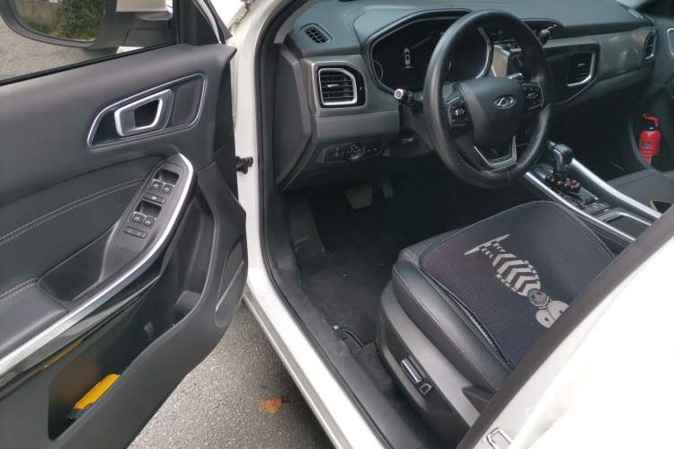 Used Chery Tiggo 8 2018 1.5 TCI Automatic Luxury Model 5 Seats Driver Seat