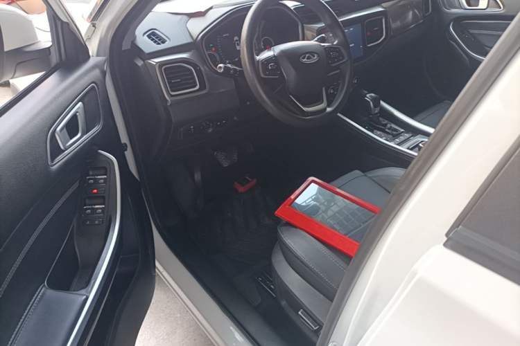 Used Chery Tiggo 8 2018 1.5 TCI Automatic Luxury Model 5 Seats Driver Seat