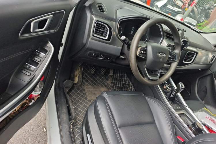 Used Chery Tiggo 8 2018 1.5 TCI Manual Luxury 5-Seater Driver Seat