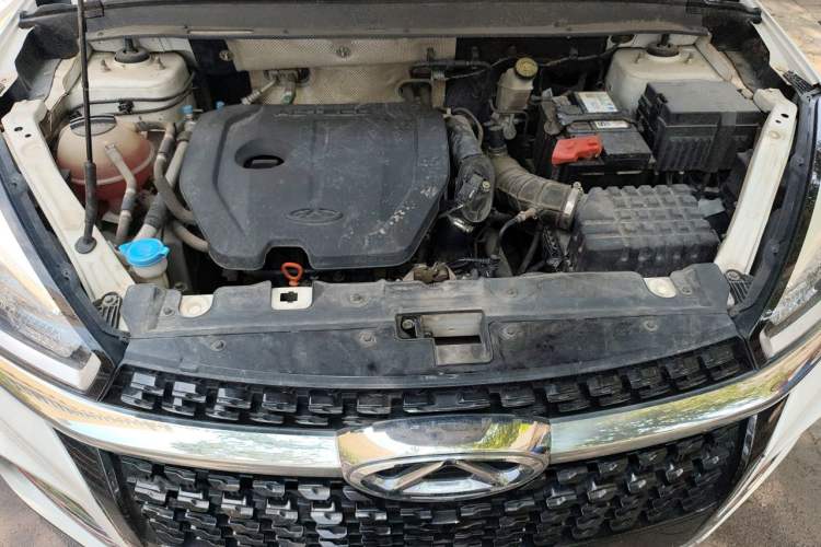 Used Chery Tiggo 8 2018 1.5 TCI Manual Luxury 5-Seater Engine Bay