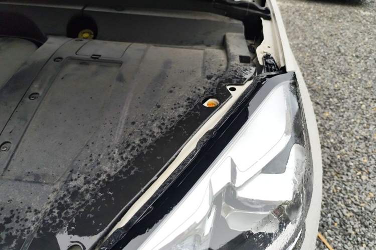 Used Chery Tiggo 8 2018 1.5 TCI Automatic Prestige 7-Seater Engine Bay Left