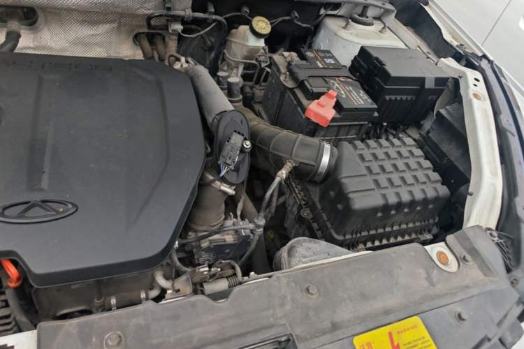 Used Chery Tiggo 8 2018 1.5 TCI Manual Luxury 7-Seater Engine Bay Left