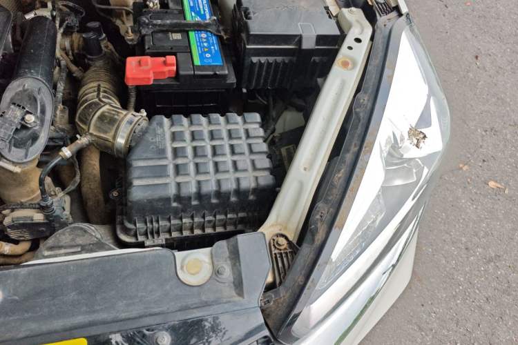 Used Chery Tiggo 8 2018 1.5 TCI Manual Luxury 5-Seater Engine Bay Left