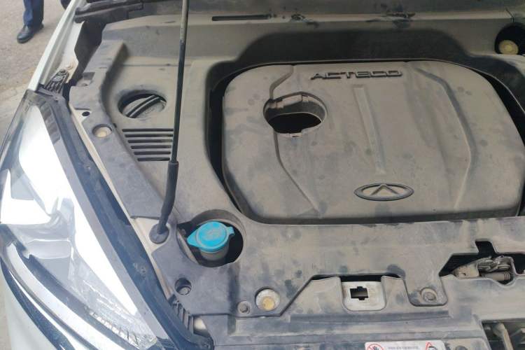 Used Chery Tiggo 8 2018 1.5 TCI Automatic Prestige 7-Seater Engine Bay Right