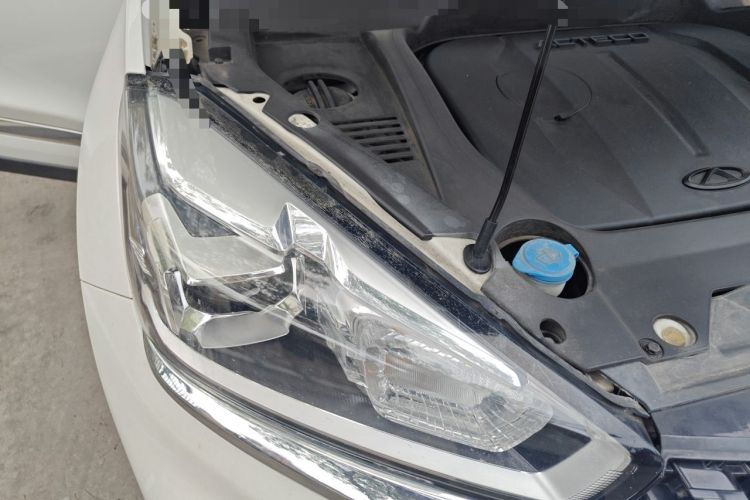 Used Chery Tiggo 8 2018 1.5 TCI Automatic Prestige 7-Seater Engine Bay Right