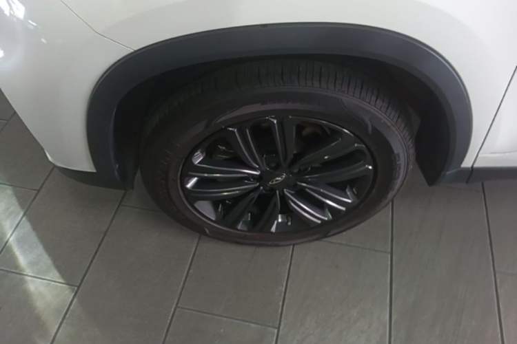 Used Chery Tiggo 8 2018 1.5 TCI Automatic Exclusive Edition 5-seater Exterior 4