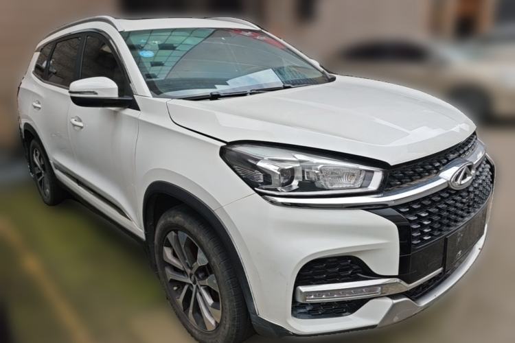 Used Chery Tiggo 8 2018 1.5 TCI Manual Prestige 7-Seater Front Right 45 Deg