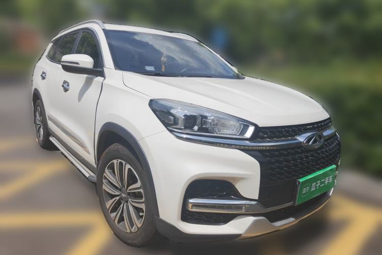 Used Chery Tiggo 8 2018 1.5 TCI Manual Luxury 7-Seater Front Right 45 Deg