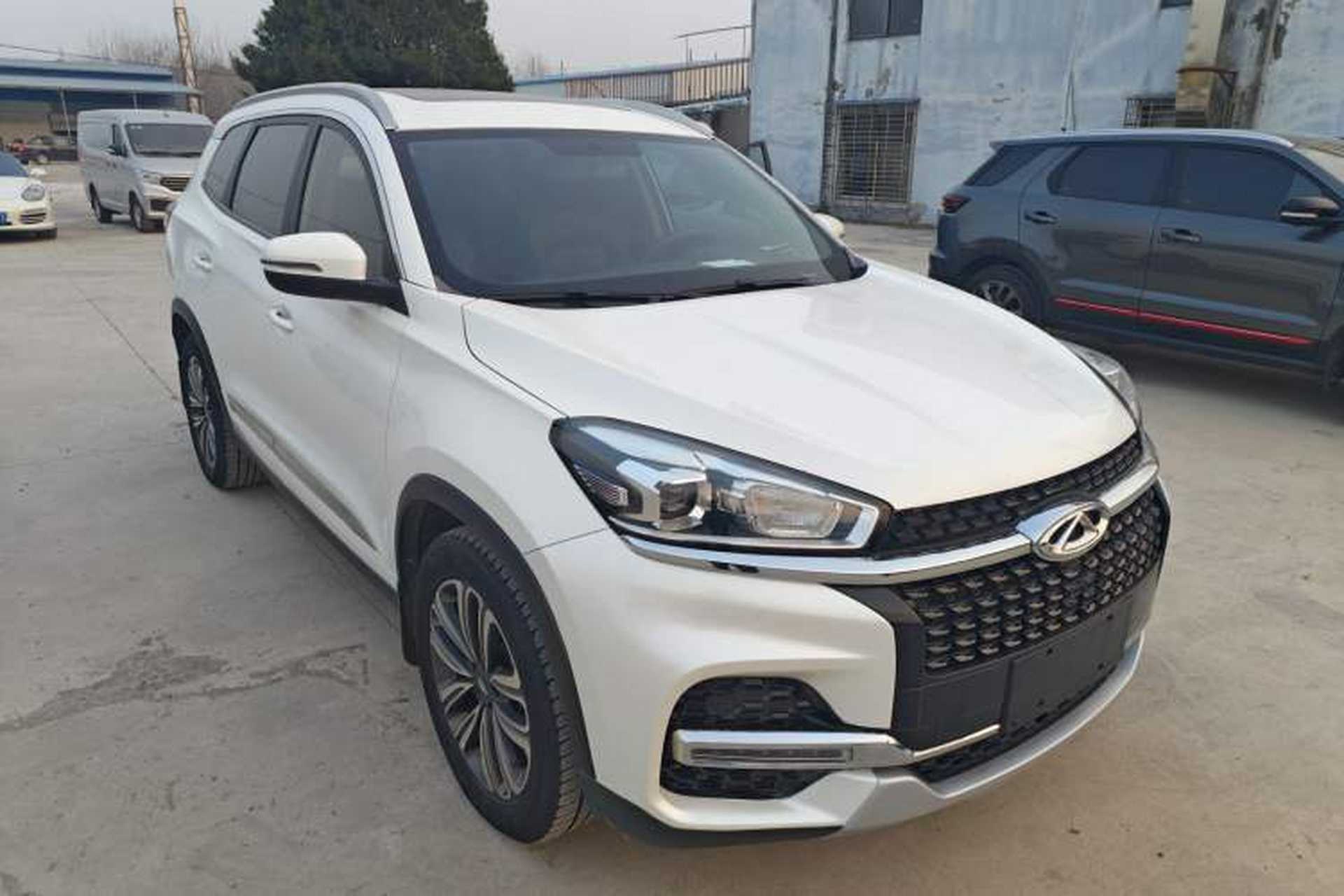 Used Chery Tiggo 8 2018 1.5 TCI Automatic Luxury Model 5 Seats Front Right 45 Deg