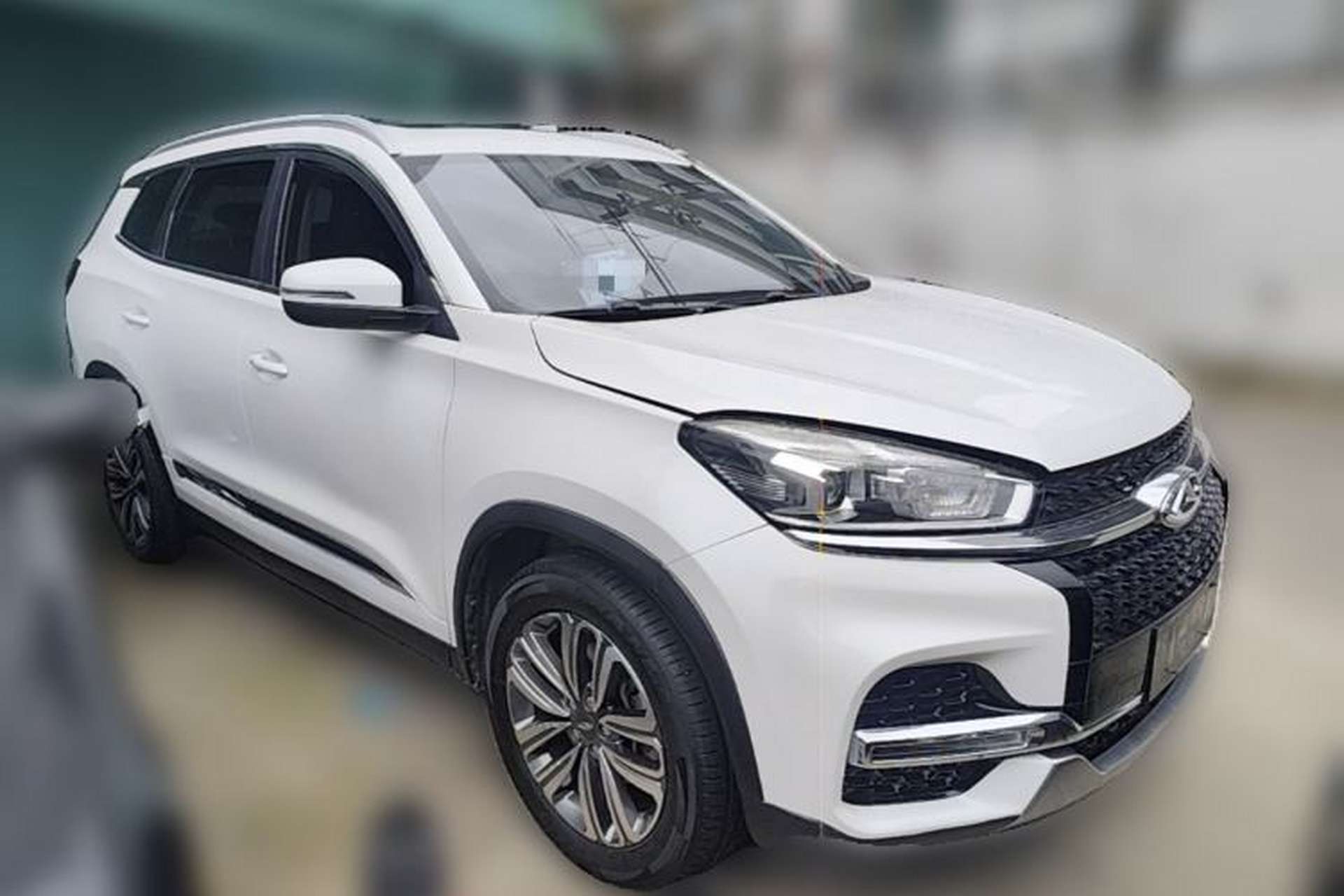 Used Chery Tiggo 8 2018 1.5 TCI Automatic Luxury Model 5 Seats Front Right 45 Deg