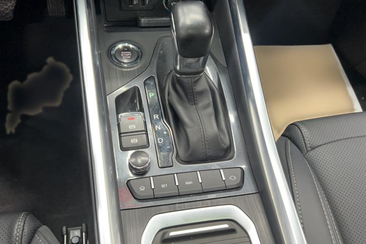 Used Chery Tiggo 8 2018 1.5 TCI Automatic Luxury Model 5 Seats Gear Lever