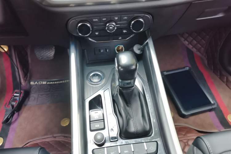 Used Chery Tiggo 8 2018 1.5 TCI Automatic Luxury Model 5 Seats Gear Lever