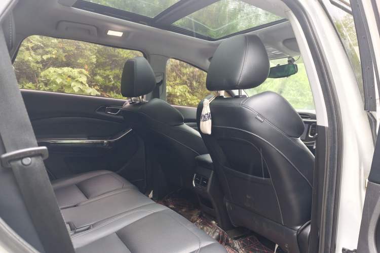 Used Chery Tiggo 8 2018 1.5 TCI Manual Luxury 5-Seater Headliner